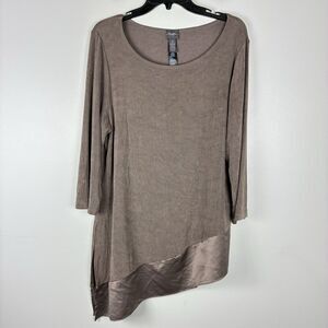 Chicos Travelers Women's Asymmetrical Tunic Top Brown Long Sleeve Sz 2 / Large